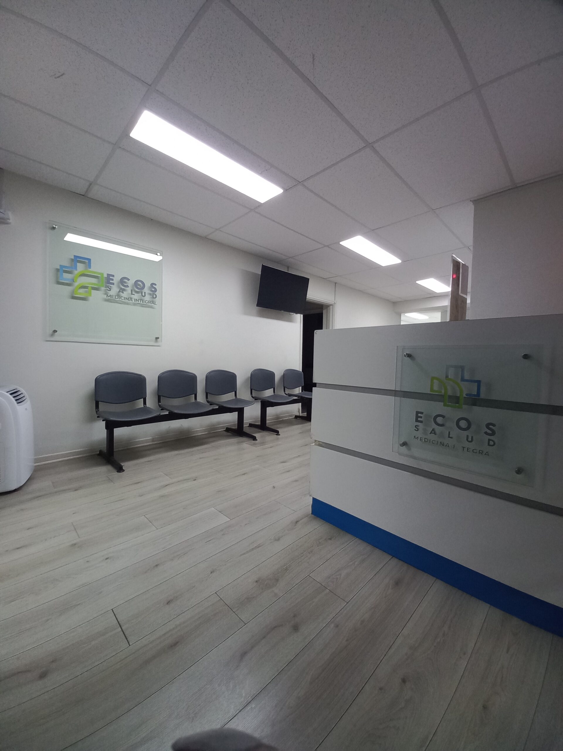 Gingivectomía en clínica dental de Santiago